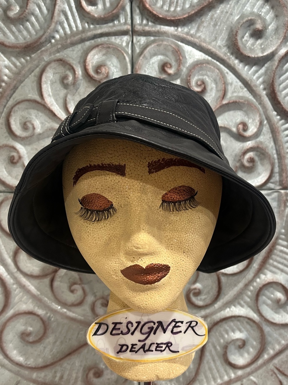 COACH Black Leather Buckle Bucket Hat M/L EUC!